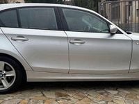Second-hand BMW 118 143 CP (105 kW) 2009 Culoaregri Hatchback