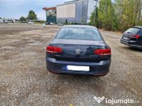 second-hand VW Passat 2018 stare foarte buna. baterie noua