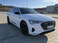 Second-hand Audi e-tron 230 kW (313 CP) 2020 Alb SUV