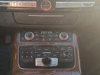 Second-hand Audi A8 250 CP (183 kW) 2010 Berlinǎ