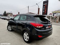 second-hand Hyundai ix35 2.0 CRDi 4WD Style