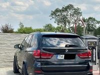 Second-hand BMW X5 Sport Line 381 CP (280 kW) 2015 Culoarenegru SUV