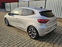 Second-hand Renault Clio V Techno 145 CP (106 kW) 2023 Culoareargint