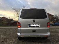 second-hand VW Caravelle 2.5 2007