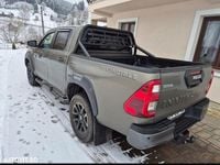 Second-hand Toyota HiLux Comfort 204 CP (150 kW) 2024 Culoareverde Pickup