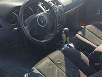 Second-hand Renault Mégane II Privilege 110 CP (80 kW) 2006 Culoarerosu Cabrio