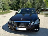 Second-hand Mercedes E200 136 CP (100 kW) 2009 Culoaremaro Berlinǎ