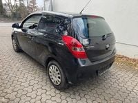 Second-hand Hyundai i20 78 CP (57 kW) 2011 Hatchback
