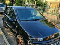 Second-hand Fiat Punto 60 CP (44 kW) 2000 Negru Hatchback