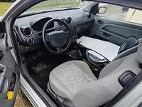 Second-hand Ford Fiesta 65 CP (47 kW) 2004 Gri Hatchback