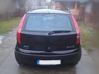 Second-hand Fiat Punto 80 CP (58 kW) 2001 Negru Hatchback