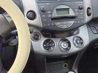 Second-hand Toyota RAV4 140 CP (102 kW) 2008 SUV