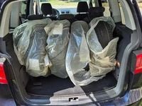 Second-hand VW Touran 70 CP (51 kW) 2011 Monovolum