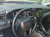 Second-hand Toyota Camry 218 CP (160 kW) 2020 Culoareargint Berlinǎ