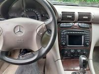 Second-hand Mercedes C220 150 CP (110 kW) 2002 Berlinǎ