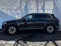 Second-hand VW Touareg Elegance 231 CP (169 kW) 2023 Negru  normal SUV