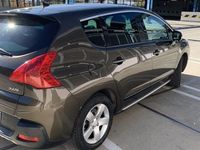 second-hand Peugeot 3008 Hybrid4