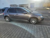 Second-hand VW Golf VII 77 CP (56 kW) 2015 Gri Hatchback