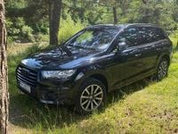 Second-hand Audi Q7 S-Line 272 CP (200 kW) 2017 Culoarenegru SUV