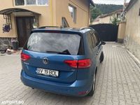 second-hand VW Touran 1.6 TDI DSG Highline 2016 · 200 627 km · 1 598 cm3 · Diesel