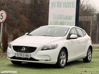 Second-hand Volvo V40 115 CP (84 kW) 2014 Culoarealb