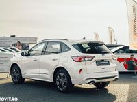 Second-hand Ford Kuga Titanium 225 CP (165 kW) 2023 Culoarealb SUV