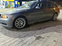Second-hand BMW 320 163 CP (119 kW) 2007 Berlinǎ