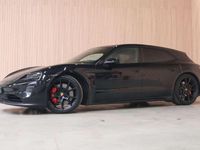 Second-hand Porsche Taycan GTS Sport Turismo 380 kW (517 CP) 2022 Berlinǎ
