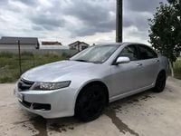 Second-hand Honda Accord 155 CP (114 kW) 2003 Berlinǎ