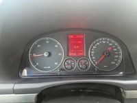 Second-hand VW Touran 170 CP (125 kW) 2008 Monovolum