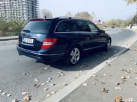 second-hand Mercedes C220 