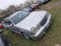 Second-hand Mercedes E280 2002