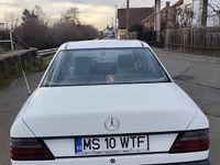 Second-hand Mercedes 200 75 CP (55 kW) 1988 Berlinǎ