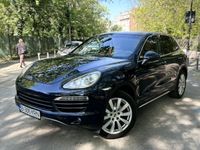 second-hand Porsche Cayenne 3.0 L V6