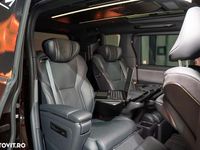 Second-hand Lexus LM350h Luxury Line 251 CP (184 kW) 2025 Culoarerosu Monovolum