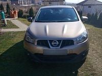 Second-hand Nissan Qashqai Acenta 130 CP (95 kW) 2012 Culoaremaro SUV