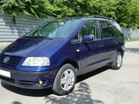Second-hand VW Sharan 116 CP (85 kW) 2001 Albastru Monovolum