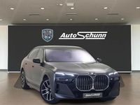 Second-hand BMW 750e Shadowline 489 CP (359 kW) 2025 Berlinǎ