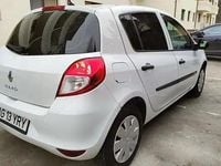 Second-hand Renault Clio II 55 CP (40 kW) 2010 Hatchback