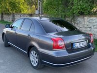 second-hand Toyota Avensis 1.8