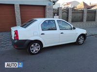 Second-hand Dacia Logan 75 CP (55 kW) 2011 Alb Berlinǎ