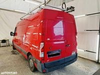 Second-hand Renault Master 131 CP (96 kW) 2017 Culoarerosu Monovolum