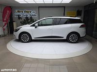 Second-hand Renault Clio GrandTour Life 75 CP (55 kW) 2018 Culoarealb Break