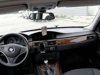 second-hand BMW 318 Seria 3 i Touring