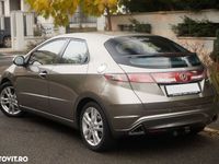 second-hand Honda Civic 1.8i Sport