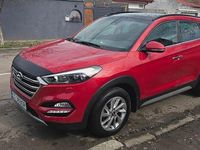 Second-hand Hyundai Tucson 185 CP (136 kW) 2017 Culoarerosu SUV