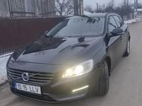 Second-hand Volvo V60 163 CP (119 kW) 2015 Negru Break