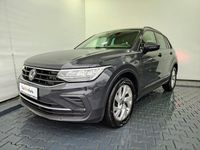 Second-hand VW Tiguan Life 150 CP (110 kW) 2023 Gri mediu  normal SUV