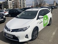 second-hand Toyota Auris Hybrid 