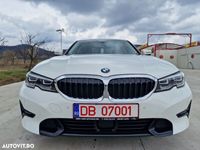 second-hand BMW 330 Seria 3 i AT Sport Line